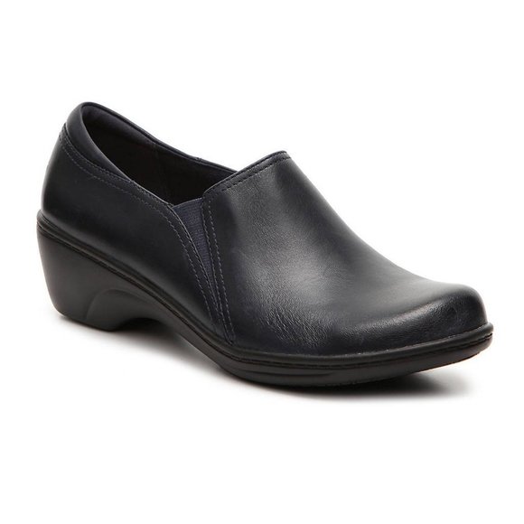 clarks slip resistant work shoes